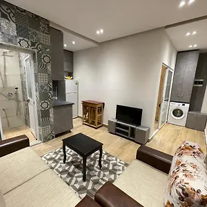 https://modern-1-bedroom-city-apartment.albaniahotels.org