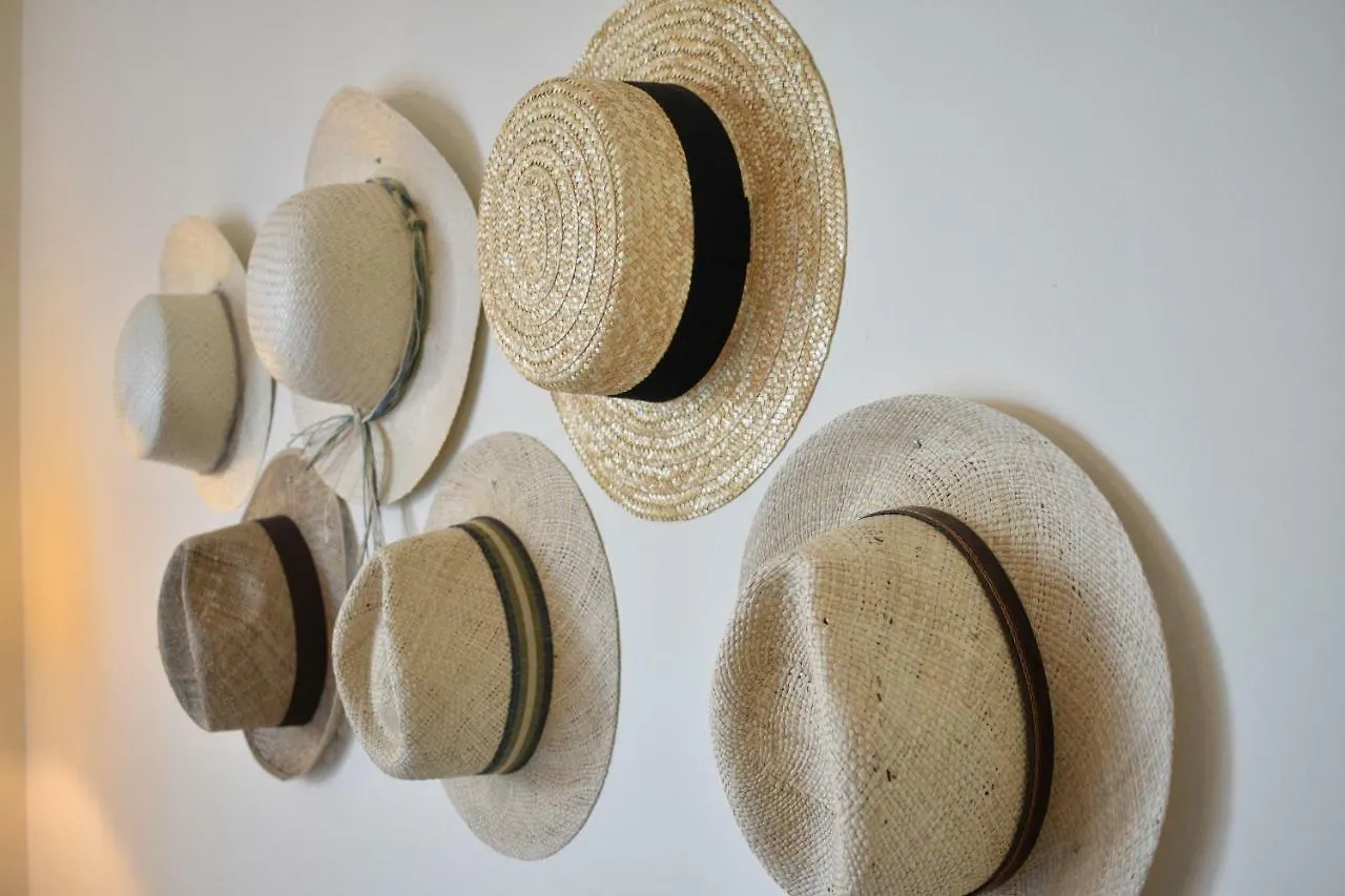 House Of Hats - Next To The Coast - Karavomylos Holiday home