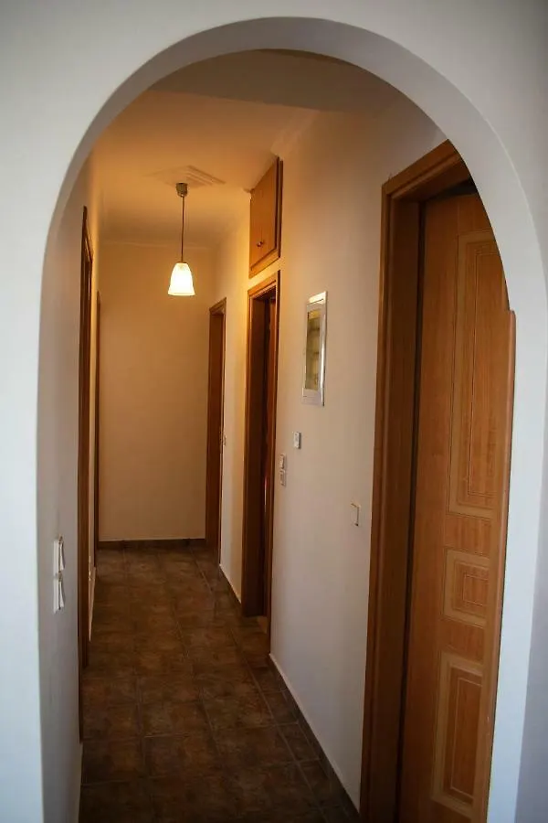 House Of Hats - Next To The Coast - Karavomylos Holiday home